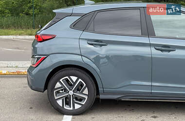 Внедорожник / Кроссовер Hyundai Kona 2022 в 