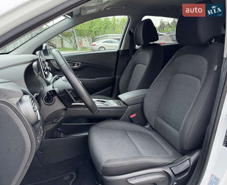 Позашляховик / Кросовер Hyundai Kona 2019 в Тернополі