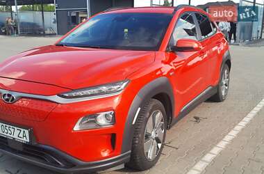 Позашляховик / Кросовер Hyundai Kona 2019 в Луцьку
