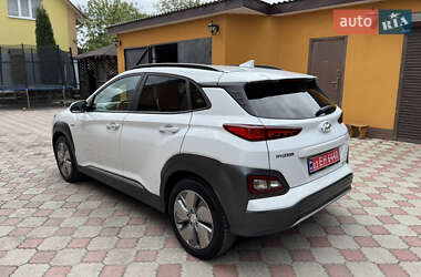 Позашляховик / Кросовер Hyundai Kona 2020 в 
