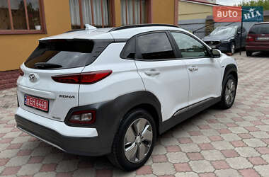 Позашляховик / Кросовер Hyundai Kona 2020 в 