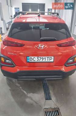 Позашляховик / Кросовер Hyundai Kona 2018 в 