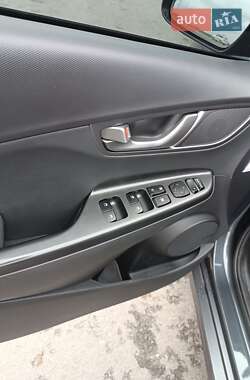 Внедорожник / Кроссовер Hyundai Kona 2019 в 