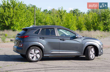 Позашляховик / Кросовер Hyundai Kona 2020 в 