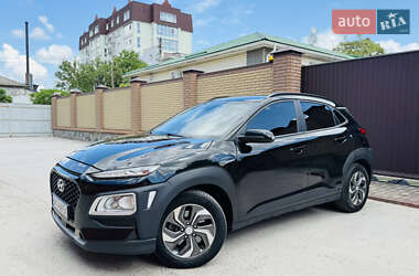 Внедорожник / Кроссовер Hyundai Kona 2020 в Ромнах