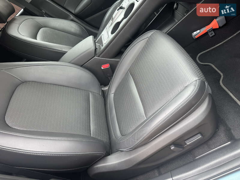 Внедорожник / Кроссовер Hyundai Kona 2020 в Ровно