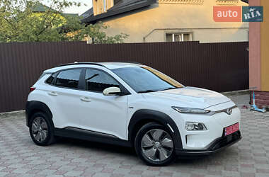 Внедорожник / Кроссовер Hyundai Kona 2020 в Ровно