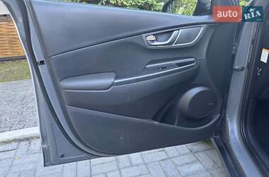 Позашляховик / Кросовер Hyundai Kona 2020 в 