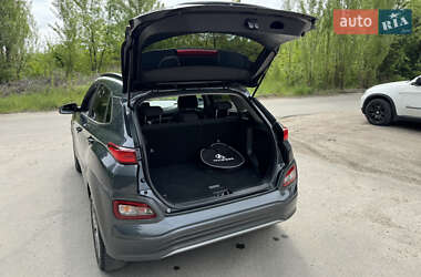 Позашляховик / Кросовер Hyundai Kona 2020 в 