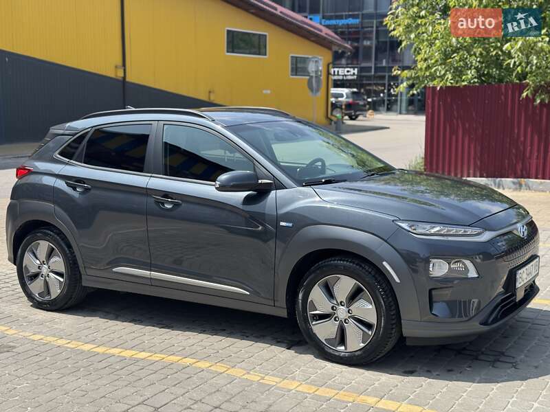 Внедорожник / Кроссовер Hyundai Kona 2018 в Львове