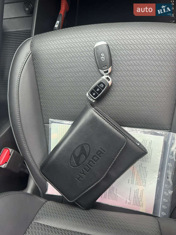 Внедорожник / Кроссовер Hyundai Kona 2019 в Ровно