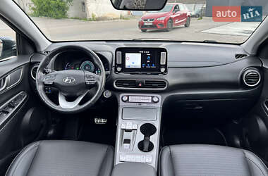 Внедорожник / Кроссовер Hyundai Kona 2020 в 