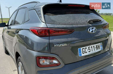 Внедорожник / Кроссовер Hyundai Kona 2020 в 