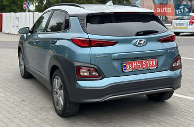 Внедорожник / Кроссовер Hyundai Kona 2020 в 