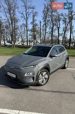 Позашляховик / Кросовер Hyundai Kona 2020 в Києві