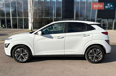 Внедорожник / Кроссовер Hyundai Kona 2021 в 