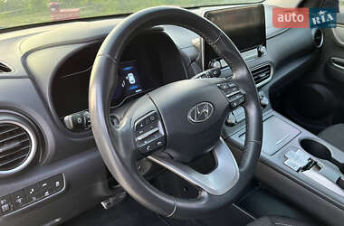 Позашляховик / Кросовер Hyundai Kona 2020 в 