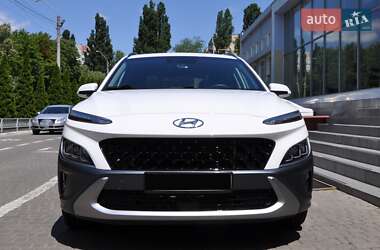 Позашляховик / Кросовер Hyundai Kona 2022 в 