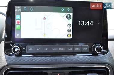 Позашляховик / Кросовер Hyundai Kona 2022 в 