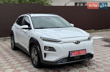 Внедорожник / Кроссовер Hyundai Kona 2019 в 