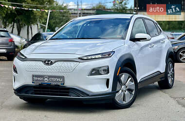 Внедорожник / Кроссовер Hyundai Kona 2021 в Киеве