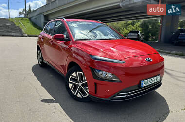 Внедорожник / Кроссовер Hyundai Kona 2022 в Киеве