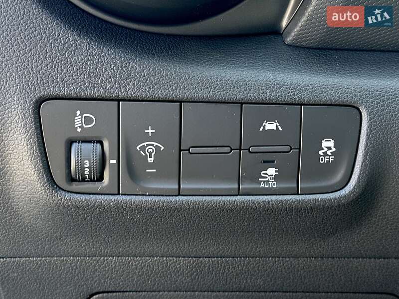 Внедорожник / Кроссовер Hyundai Kona 2021 в Кременчуге фото 21 Внедорожник / Кроссовер Hyundai Kona 2021 в Кременчуге