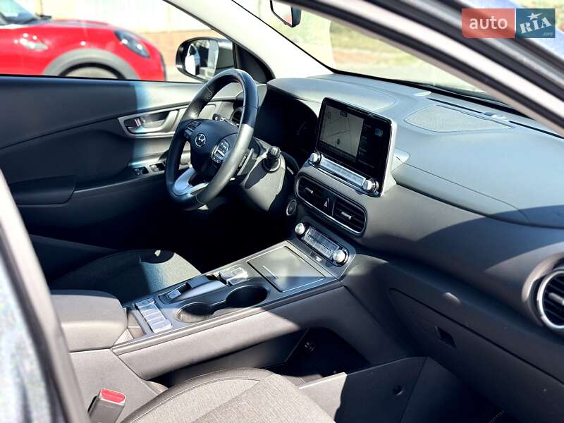 Внедорожник / Кроссовер Hyundai Kona 2021 в Кременчуге фото 26 Внедорожник / Кроссовер Hyundai Kona 2021 в Кременчуге