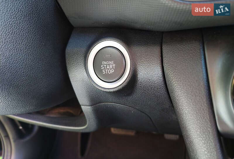 Позашляховик / Кросовер Hyundai Kona 2018 в Тернополі