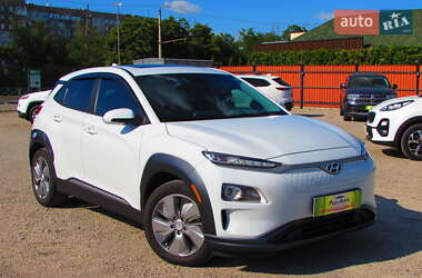 Внедорожник / Кроссовер Hyundai Kona 2020 в Кропивницком