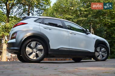 Позашляховик / Кросовер Hyundai Kona 2020 в 