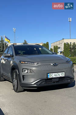 Внедорожник / Кроссовер Hyundai Kona 2020 в Буске