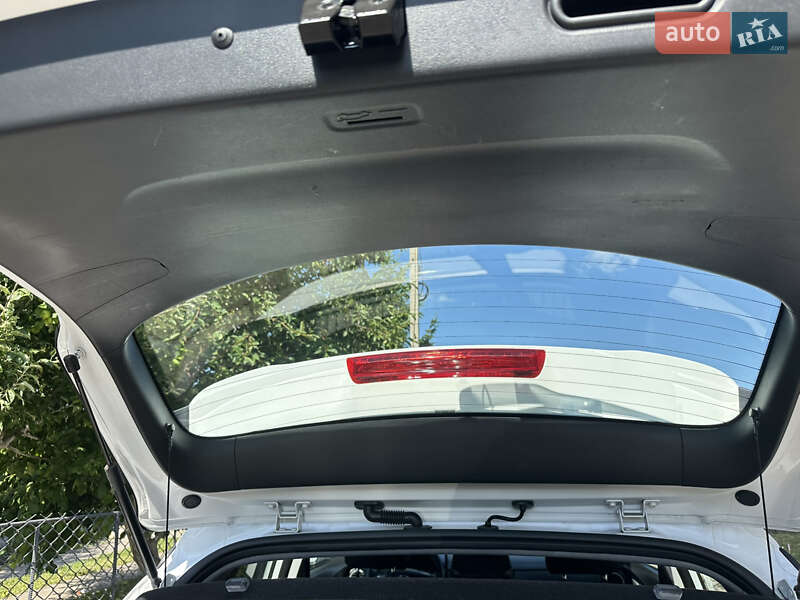 Внедорожник / Кроссовер Hyundai Kona 2020 в Тернополе