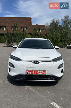 Внедорожник / Кроссовер Hyundai Kona 2019 в Харькове