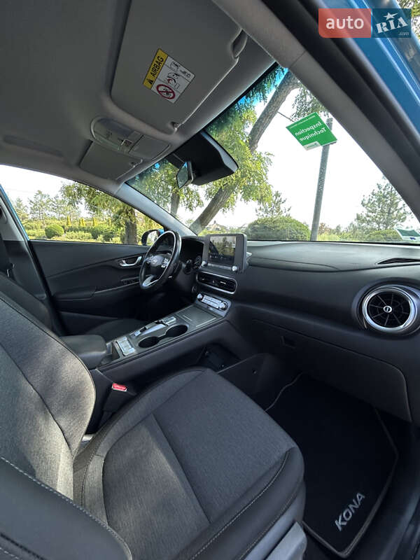 Внедорожник / Кроссовер Hyundai Kona 2022 в Днепре
