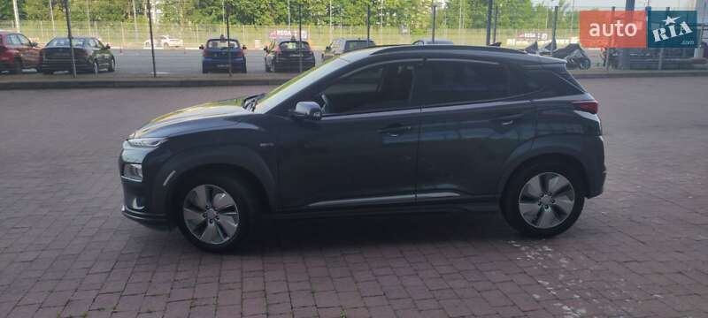 Позашляховик / Кросовер Hyundai Kona 2020 в Львові