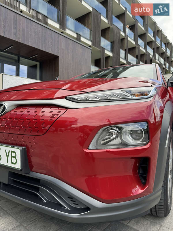 Позашляховик / Кросовер Hyundai Kona 2019 в Львові