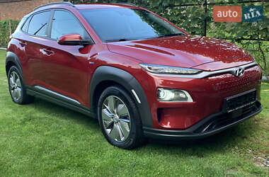 Внедорожник / Кроссовер Hyundai Kona 2020 в Львове