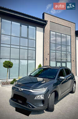 Внедорожник / Кроссовер Hyundai Kona 2019 в Тернополе