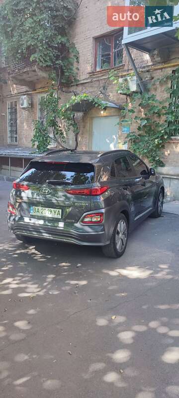 Внедорожник / Кроссовер Hyundai Kona 2019 в Кропивницком