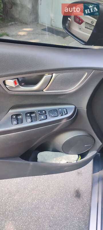 Внедорожник / Кроссовер Hyundai Kona 2019 в Кропивницком