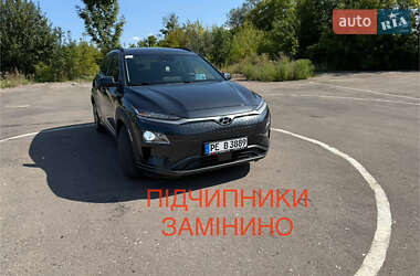 Внедорожник / Кроссовер Hyundai Kona 2020 в Тернополе