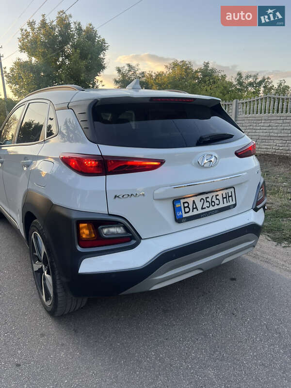 Позашляховик / Кросовер Hyundai Kona 2019 в Кропивницькому