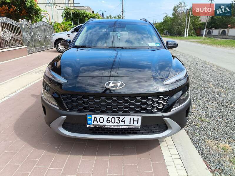 Позашляховик / Кросовер Hyundai Kona 2023 в Великих Лучках