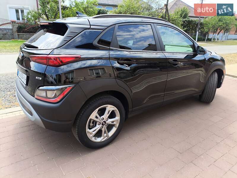 Позашляховик / Кросовер Hyundai Kona 2023 в Великих Лучках