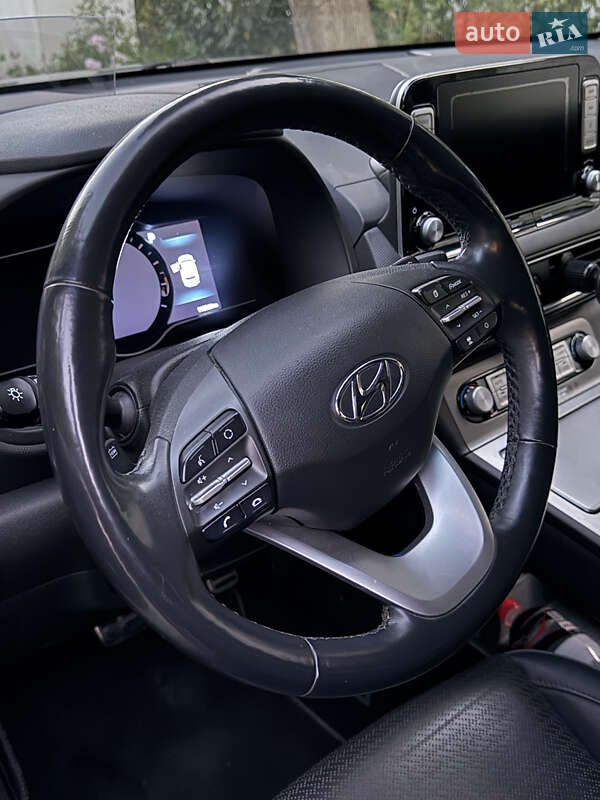 Внедорожник / Кроссовер Hyundai Kona 2019 в Львове