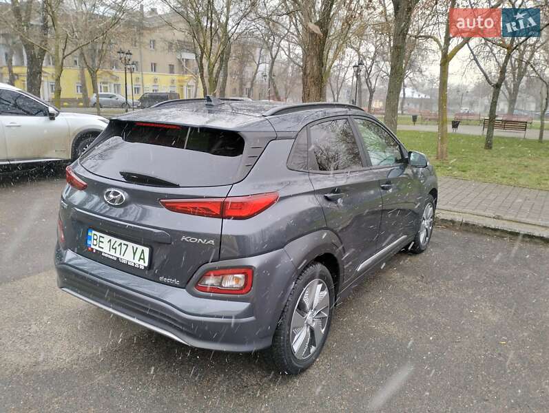 Внедорожник / Кроссовер Hyundai Kona 2019 в Николаеве