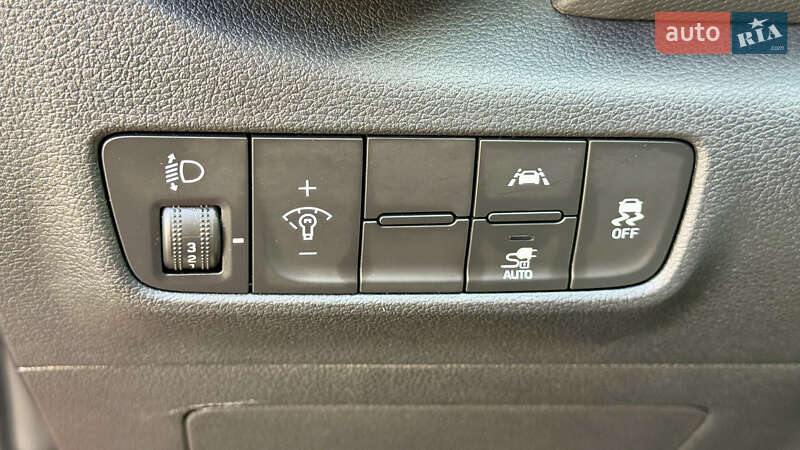 Позашляховик / Кросовер Hyundai Kona 2021 в Самборі