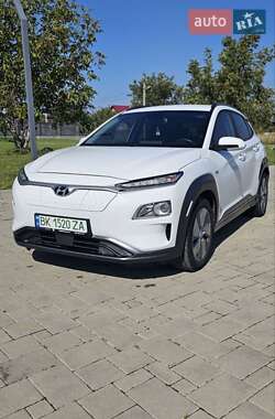 Позашляховик / Кросовер Hyundai Kona 2020 в Рівному