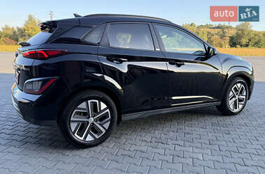 Внедорожник / Кроссовер Hyundai Kona 2021 в Черновцах